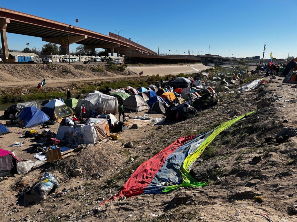 Espera, asentamiento y atrapamiento migratorio